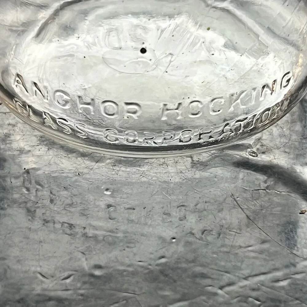 Collectible 1930s Anchor Hocking Pint Mason Jar